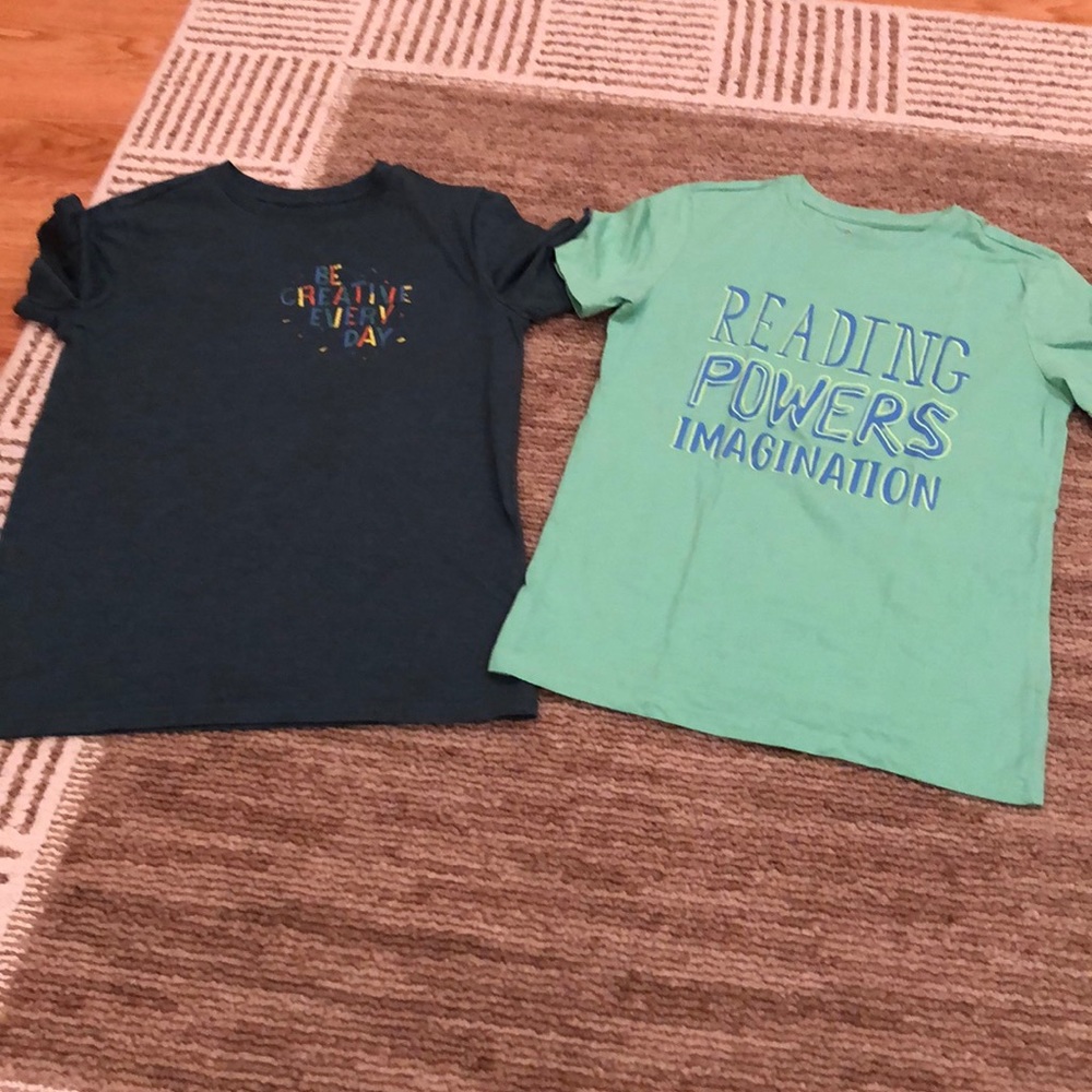 Excellent! Cat and Jack boys 12/14 t shirts bundle